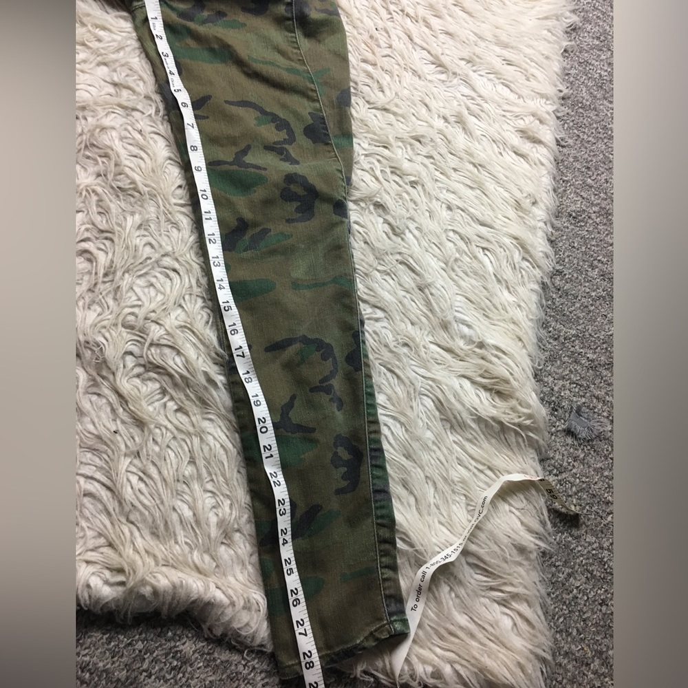 Silence + Noise Camouflage Green Pants Size Small - Picture 9 of 9